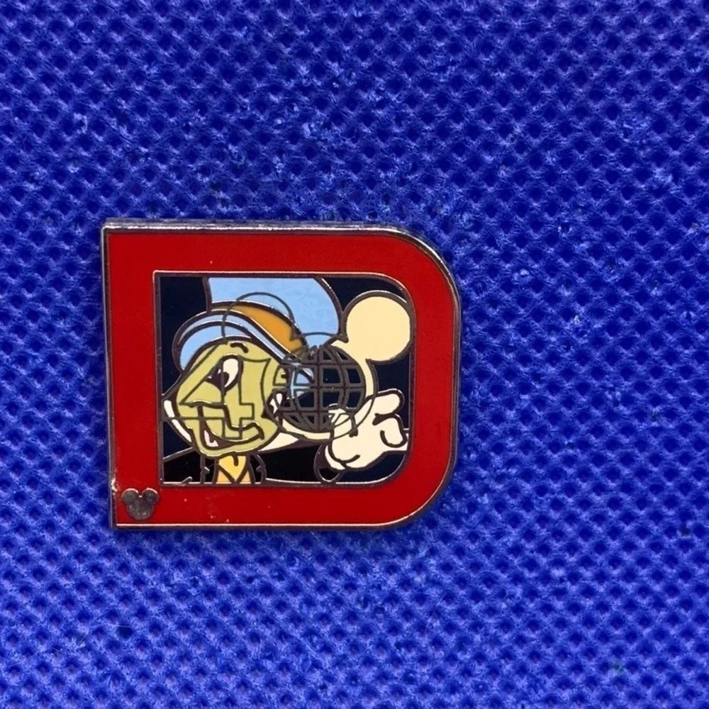 2011 Jiminy Cricket Completer Hidden Mickey Rare disney pin Pinocchio Trading